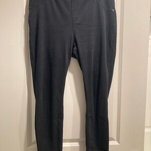 HUE jeggings